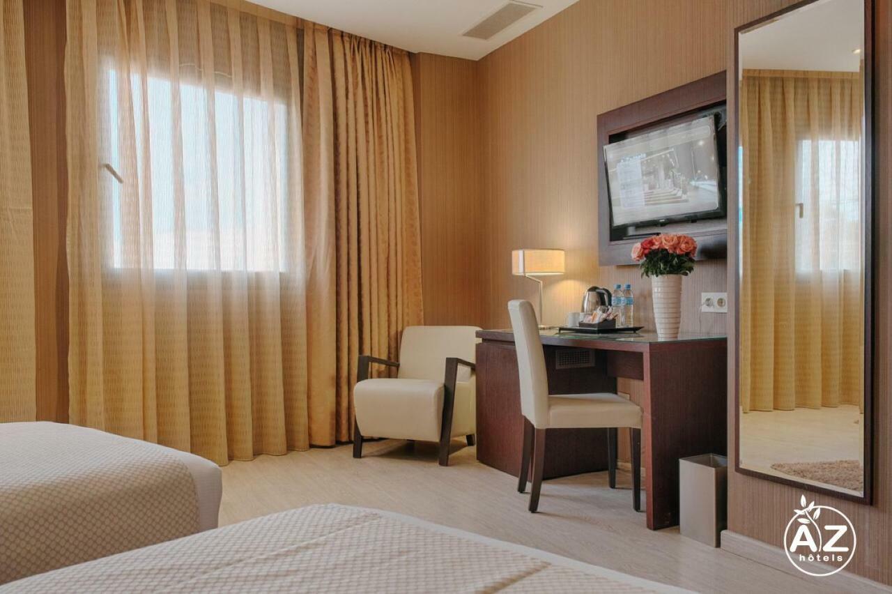 Az Hotels Зеральда Екстер'єр фото