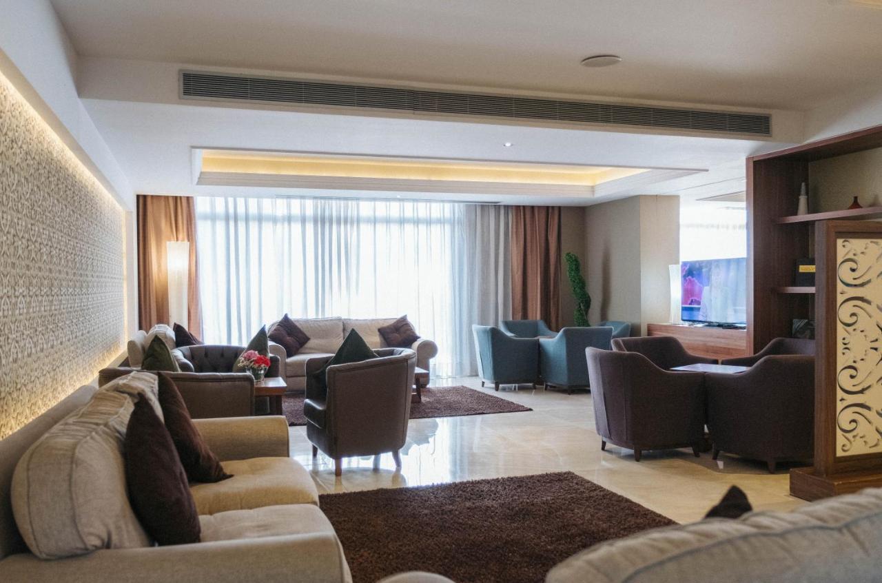 Az Hotels Зеральда Екстер'єр фото